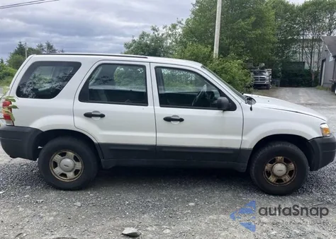 2005 Ford Escape Xls из США, поврежденный, VIN 1FMYU92Z05KD85901